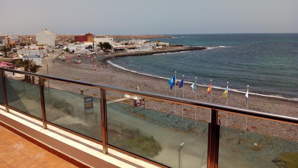 Ocean Front Apartment Tetir Exterior photo